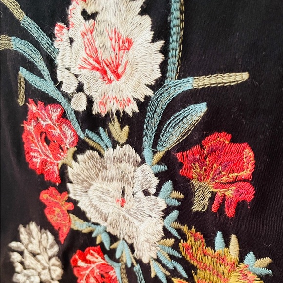 JustFab embroidered floral button jacket long sleeve pockets SZ M black pink - Picture 10 of 12